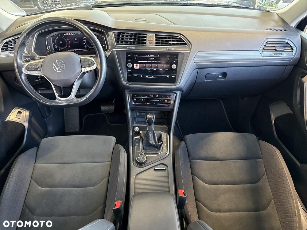 Volkswagen Tiguan Allspace 2.0 TSI 4Mot Elegance DSG - 11