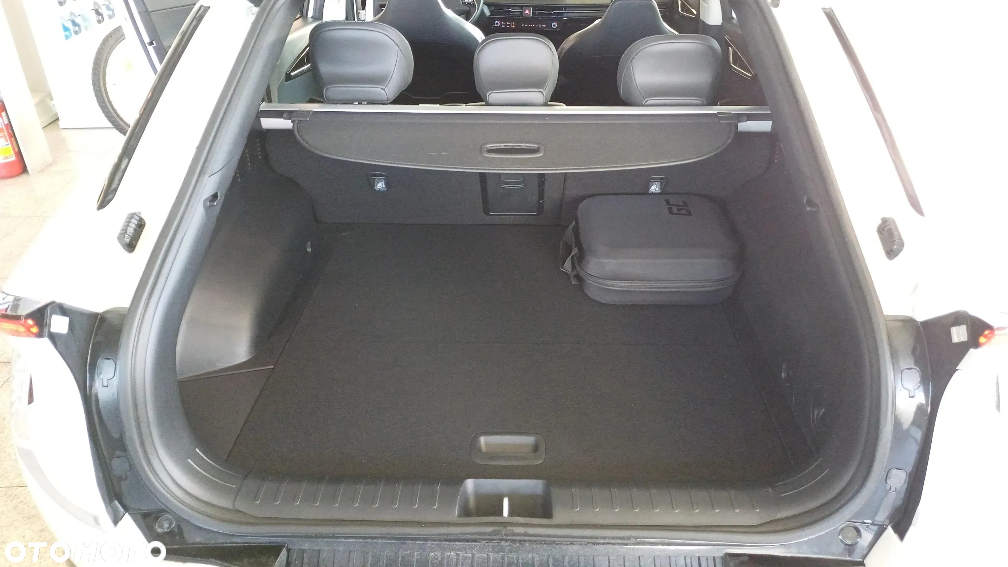 Kia EV6 77.4kWh Plus AWD - 28