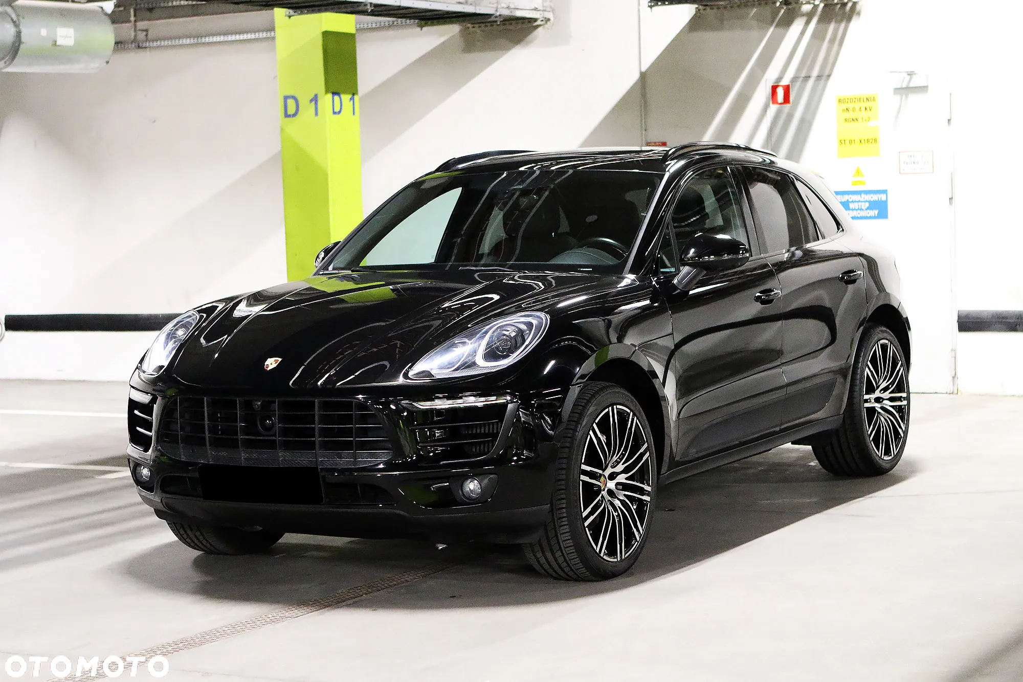 Porsche Macan S - 3