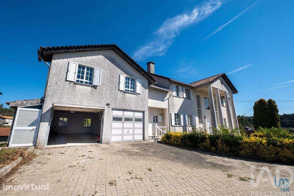 Casa / Villa T4 em Figueira de Lorvão - Grande imagem: 2/36