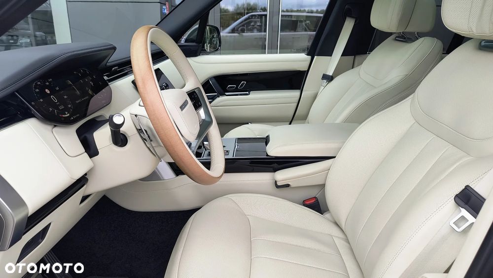Land Rover Range Rover 4.4 V8 P535 LWB Autobiography - 12