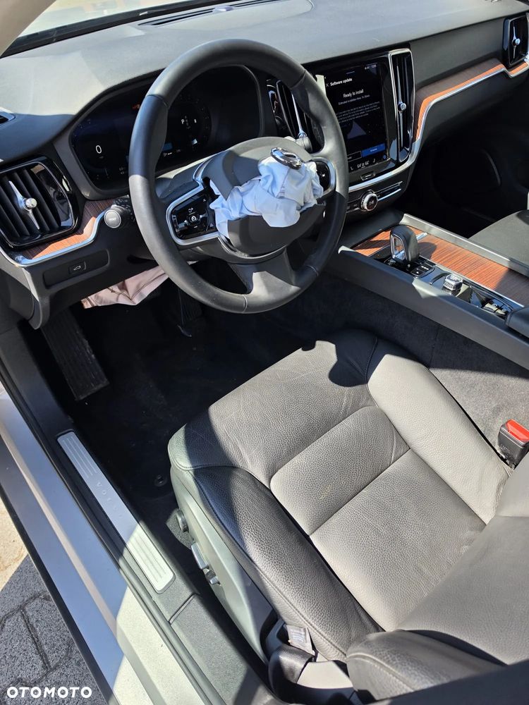 Volvo S60 T5 R-Design First Edition - 15