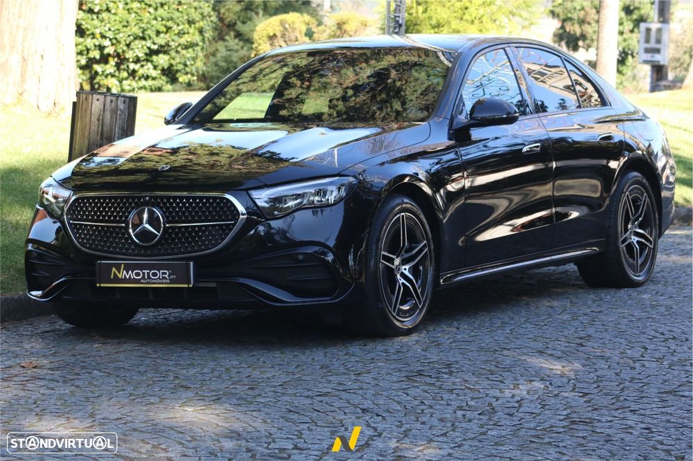 Mercedes-Benz E 300 de 4Matic T 9G-TRONIC AMG Line - 9