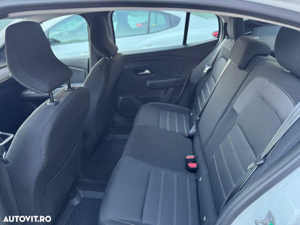 Dacia Logan TCe 90 MT6 Prestige - 13