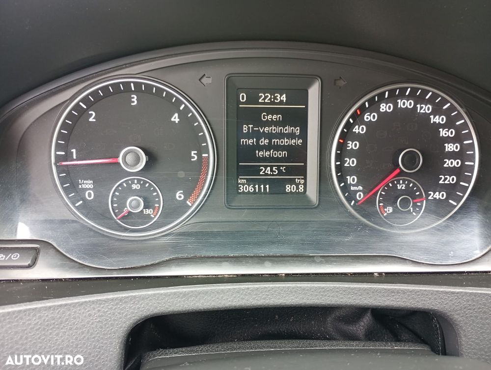Volkswagen Transporter T6 - 6