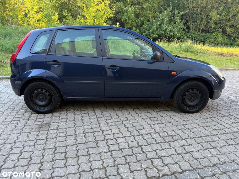 Ford Fiesta 1.3 - 6