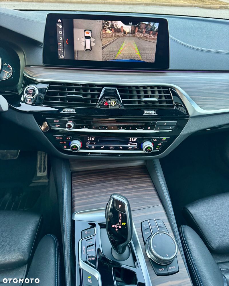 BMW Seria 5 530d xDrive M Sport sport - 15
