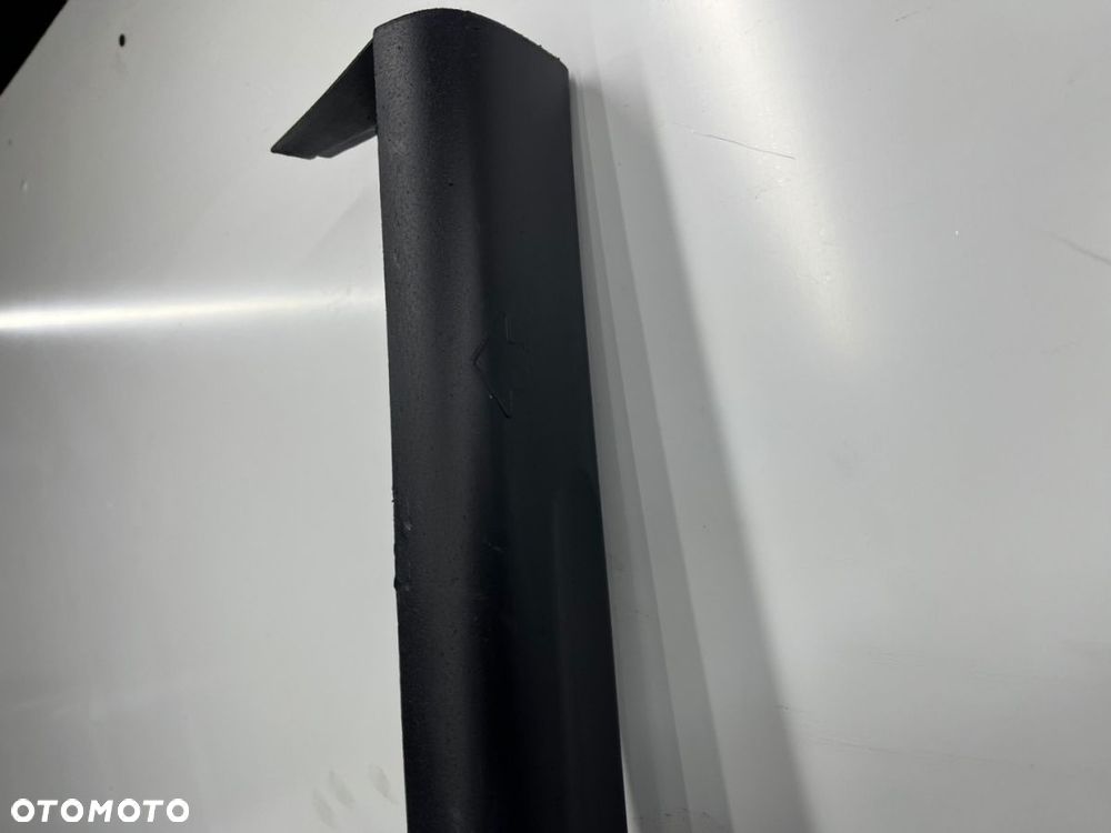 Nakładka progu Volvo V40 S40 sedan kombi 95-04r. lewa listwa próg zewnętrzny 30618432 - 2