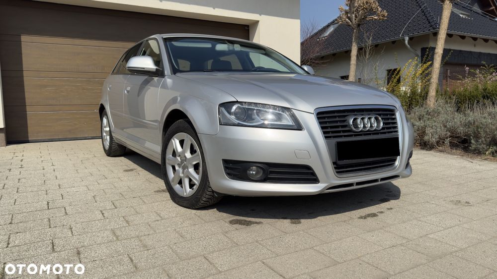 Audi A3 Sportback 2.0 TDI Attraction - 1