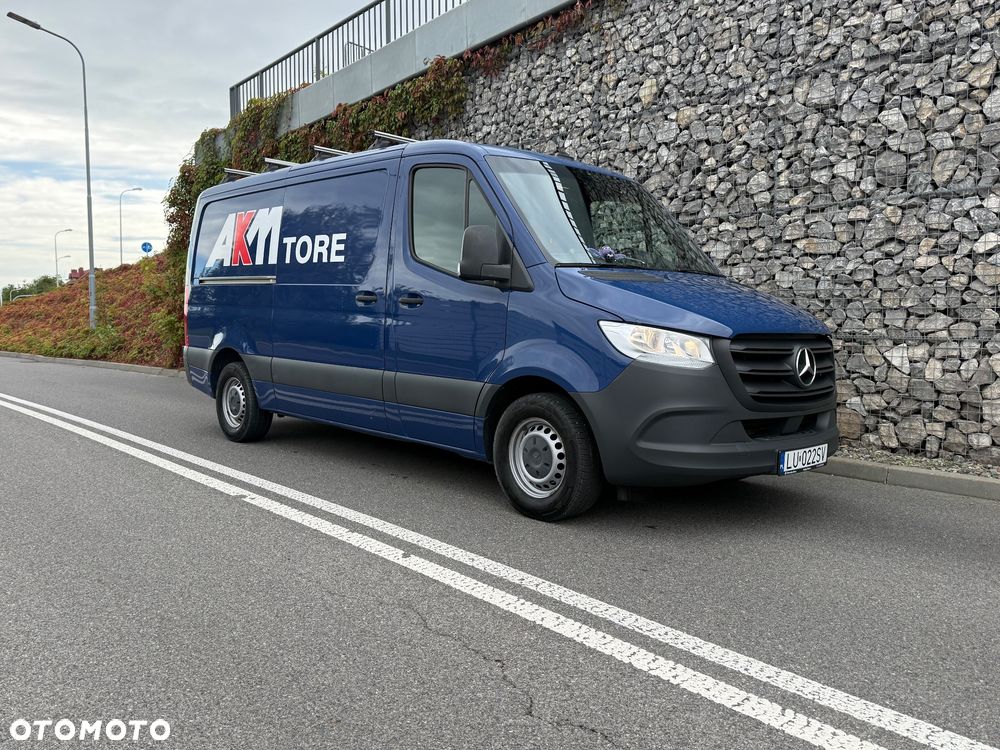 Mercedes-Benz Sprinter - 1