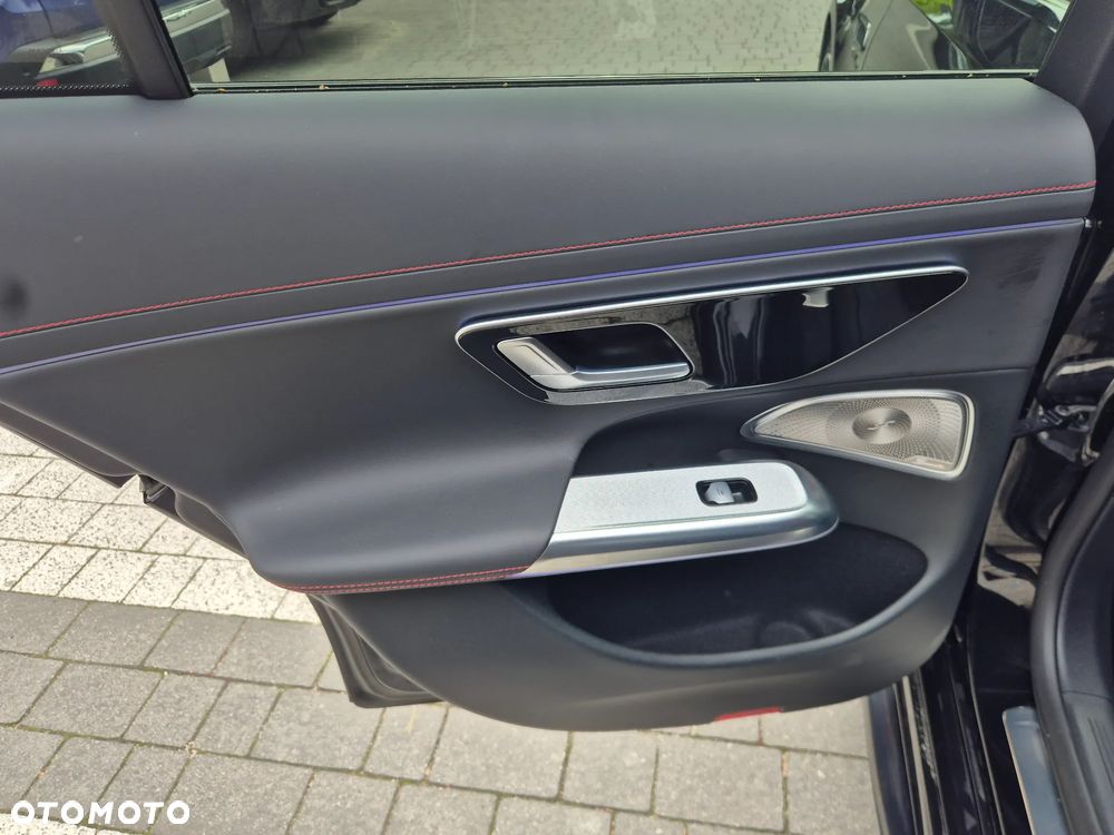 Mercedes-Benz Klasa E - 30