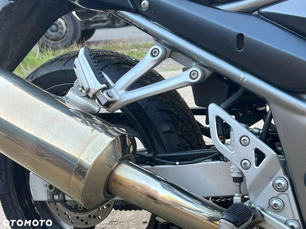 Suzuki Bandit - 11