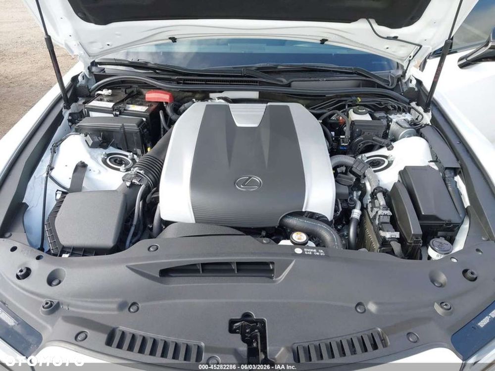 Lexus IS - 11