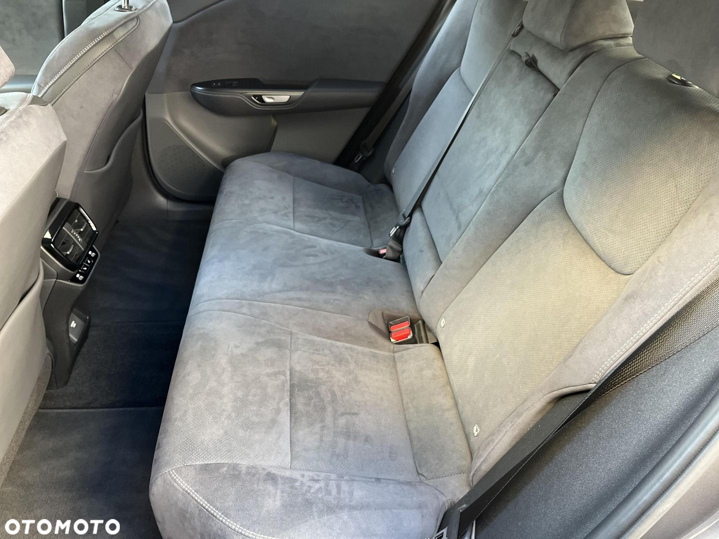 Lexus RZ 450e Omotenashi DIRECT4 - 14