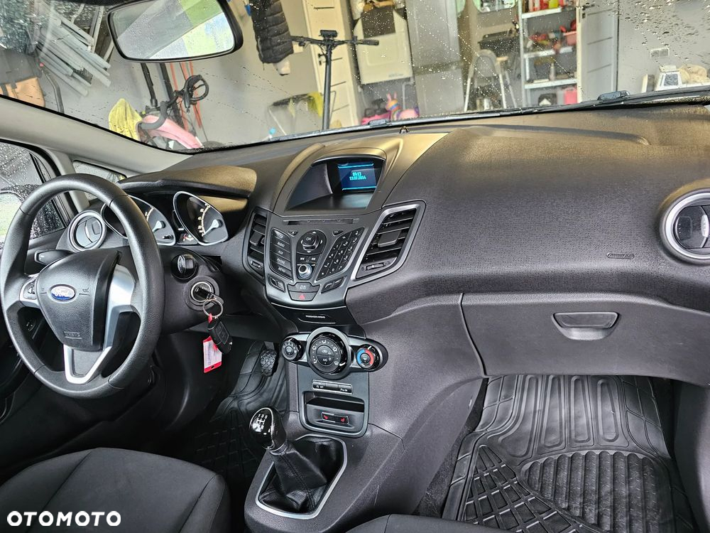 Ford Fiesta 1.0 EcoBoost S&S TITANIUM X - 7