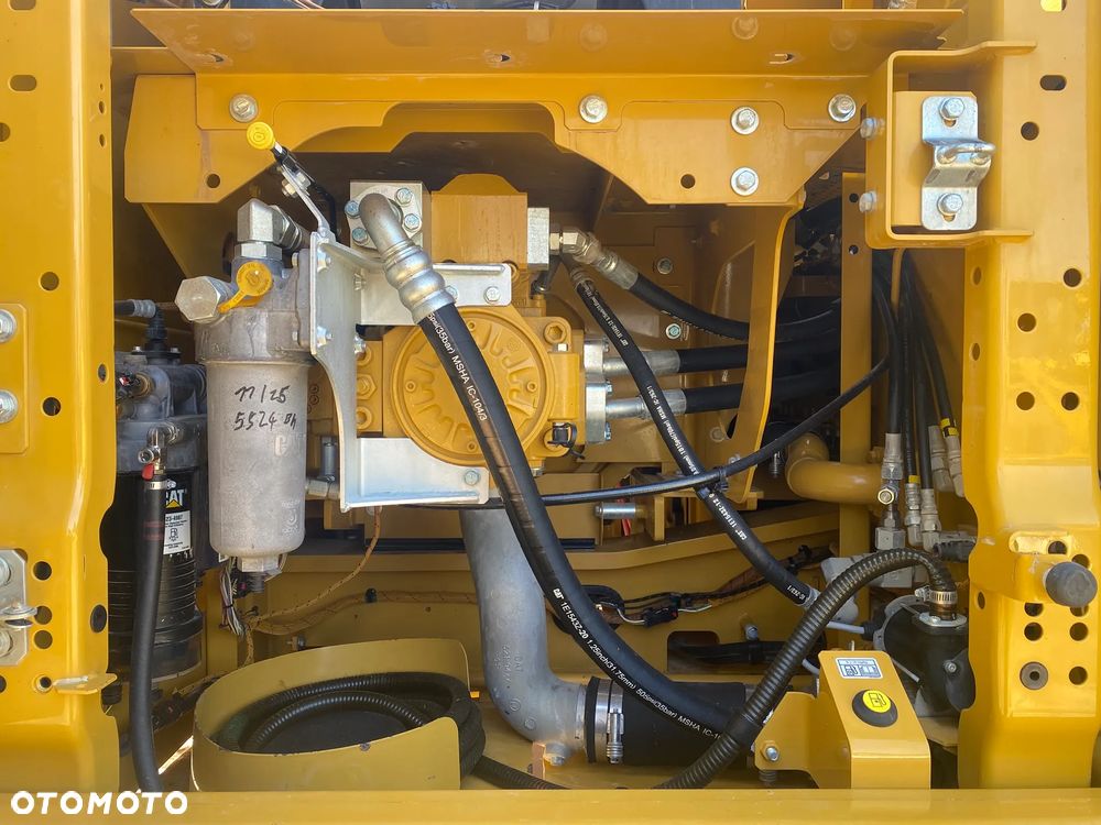 Caterpillar CAT 330 /07B, 2020 ROK, 6000 MTH, Z NIEMIEC, PIĘKNY STAN - 26