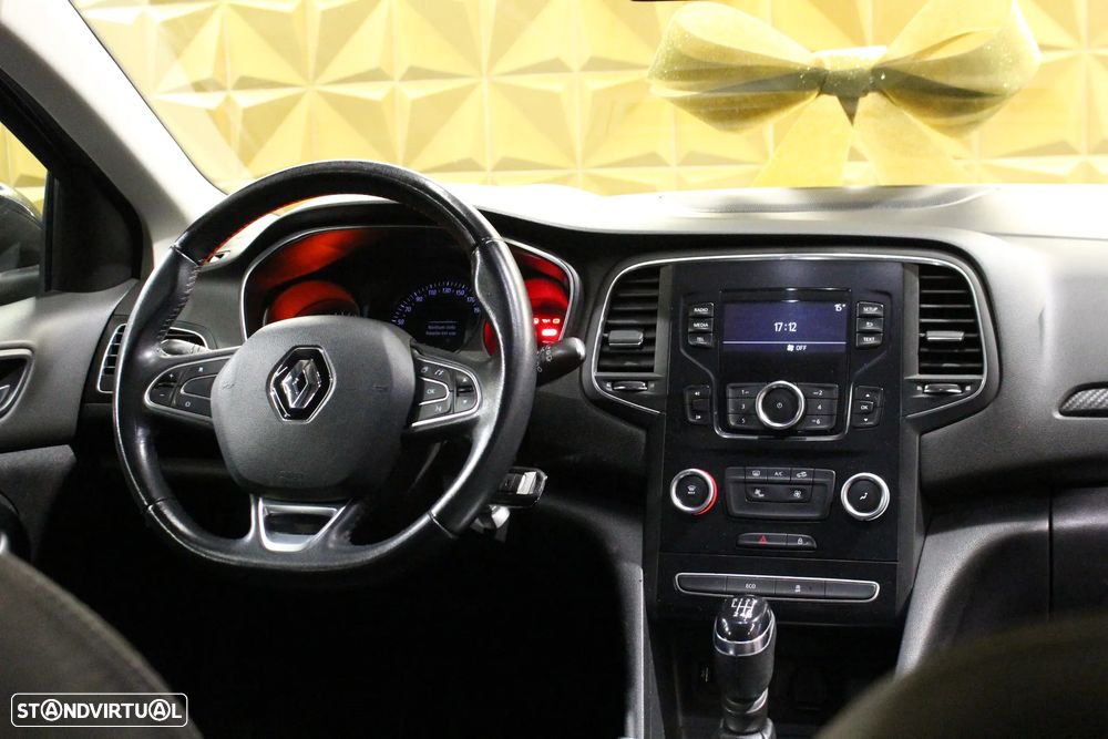 Renault Mégane Sport Tourer 1.5 dCi Zen ECO - 19