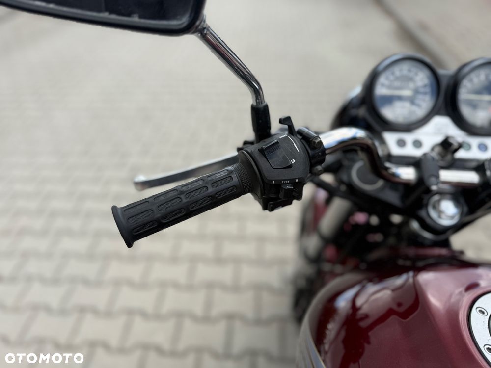 Honda CB - 23