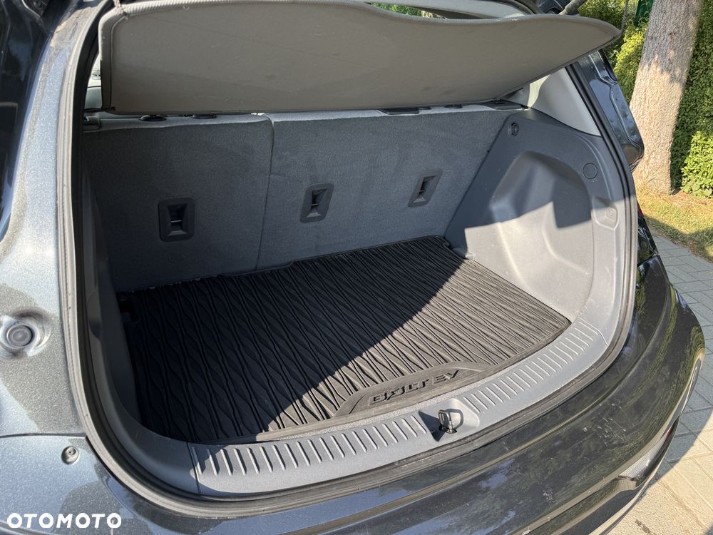Chevrolet Bolt - 37
