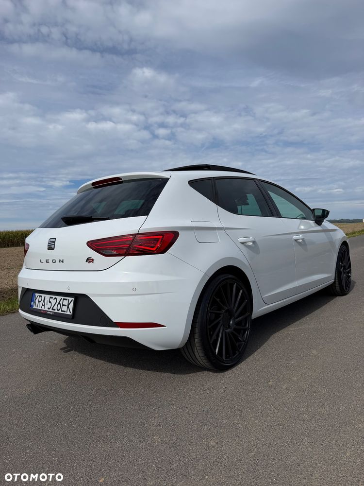 Seat Leon 1.8 TSI FR Black S&S - 10