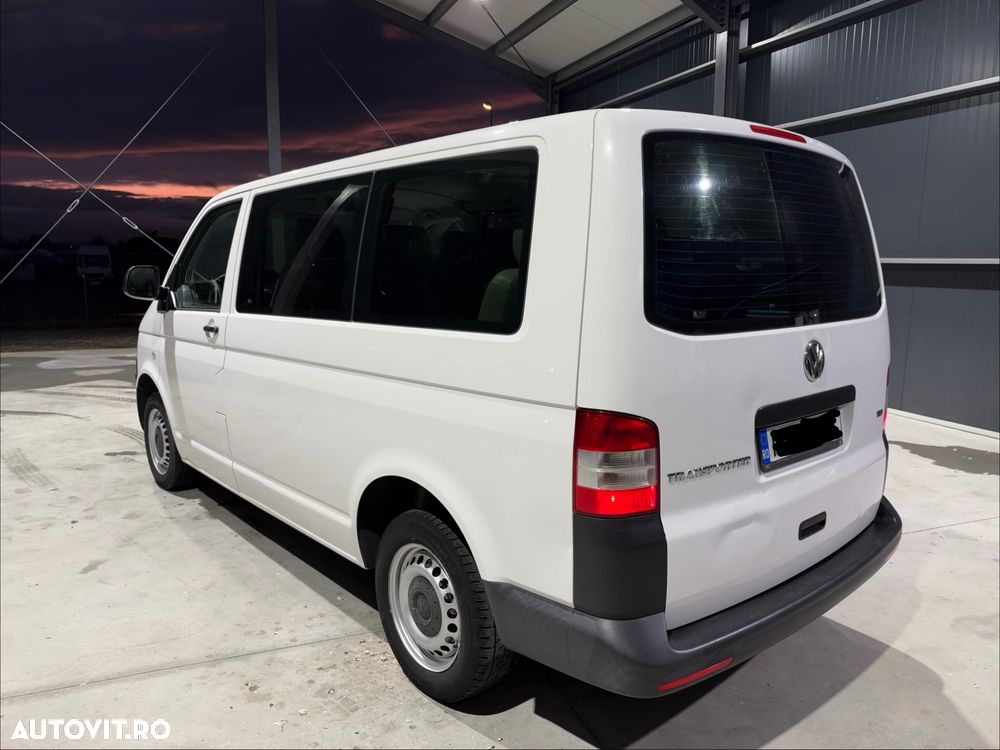 Volkswagen Transporter - 4