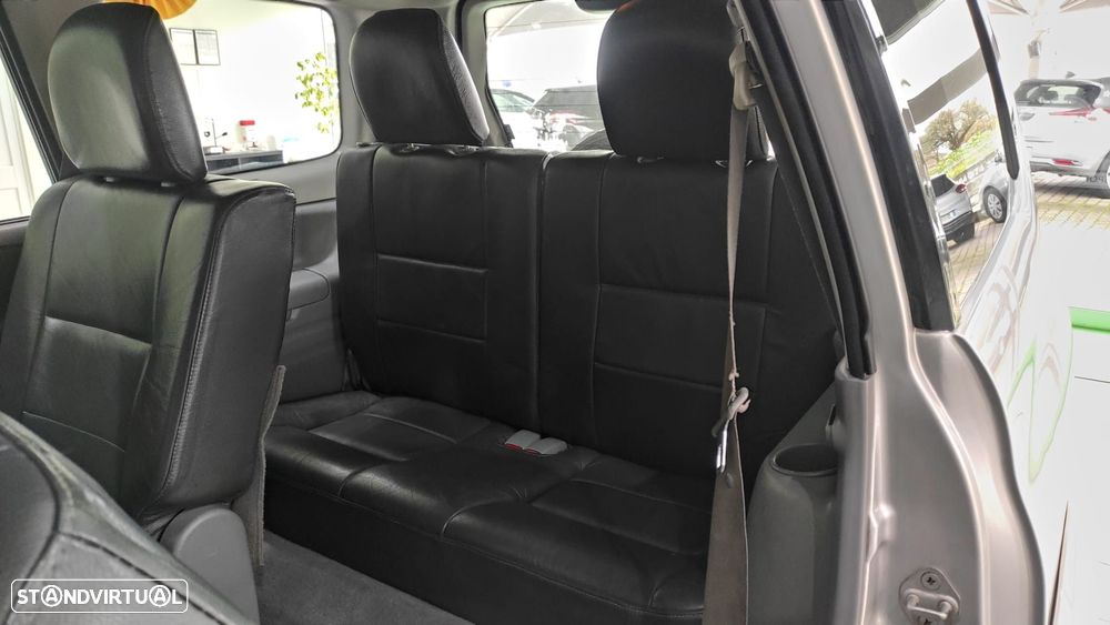 Suzuki Grand Vitara XL-7 2.0 HDi - 6