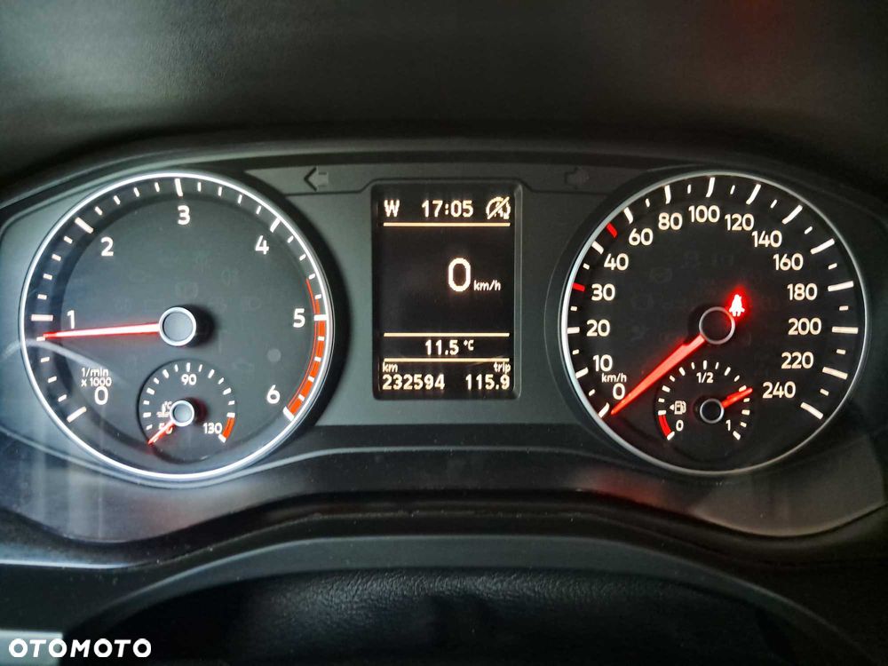 Volkswagen Amarok - 7