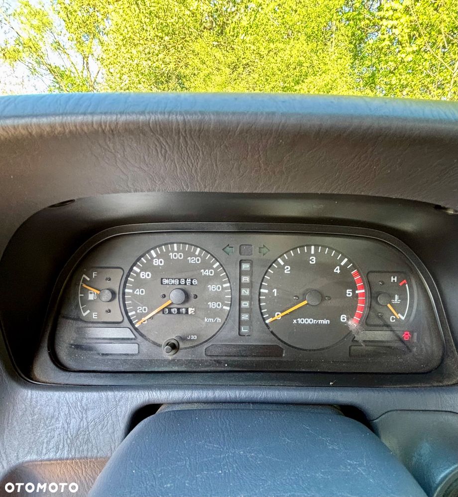 Toyota Land Cruiser - 11