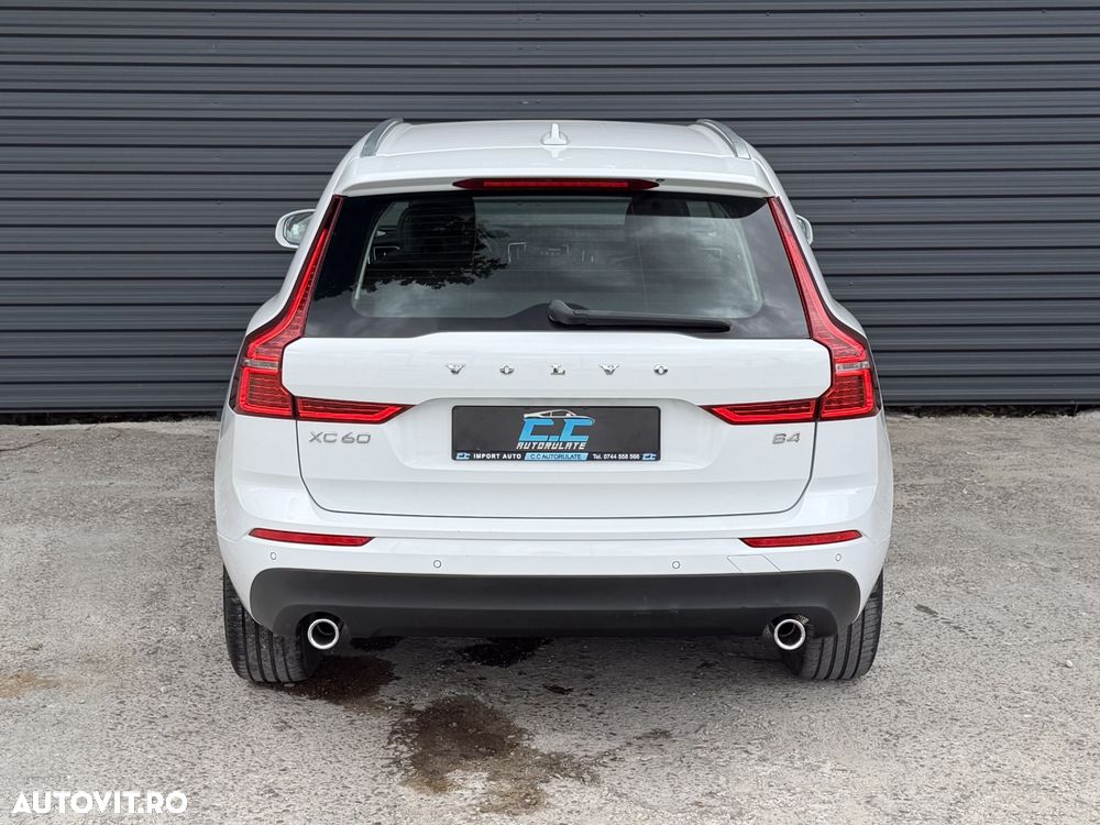 Volvo XC 60 B4 D Geartronic Momentum Pro - 39