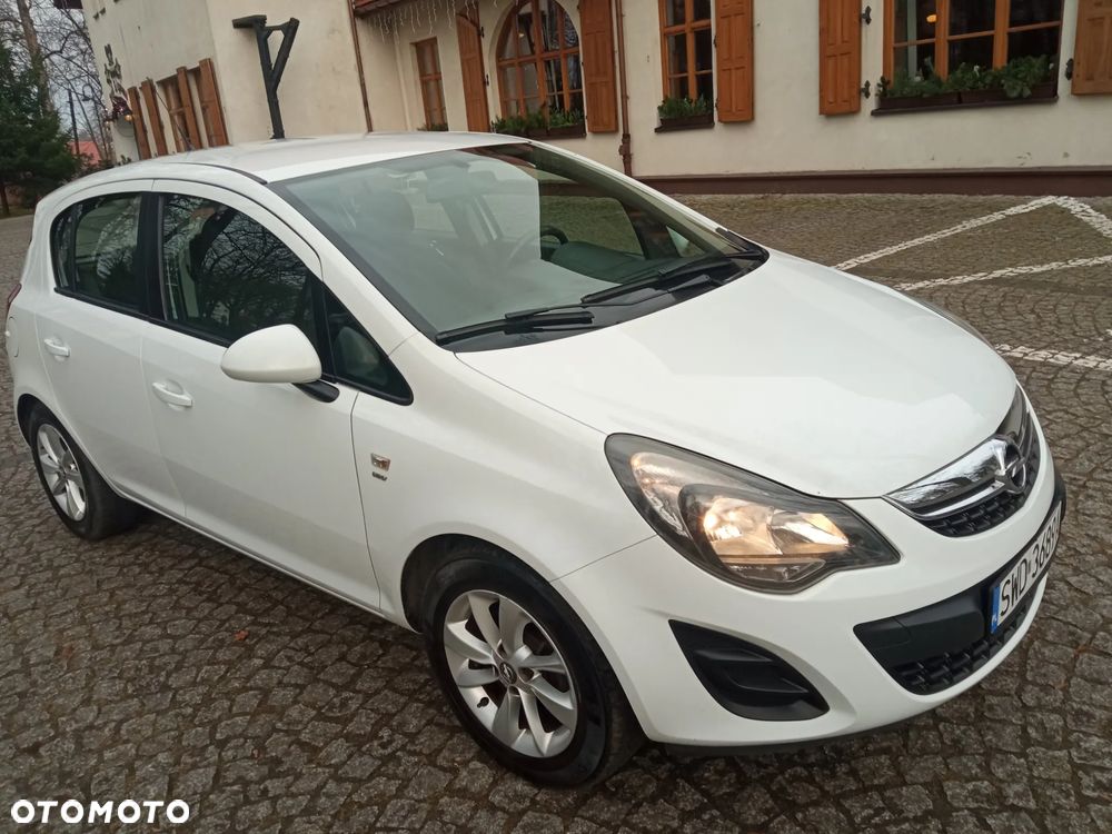Opel Corsa 1.4 16V Energy - 8