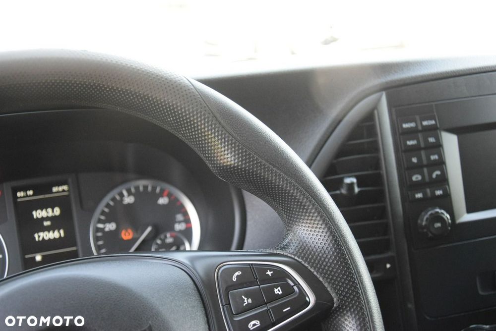 Mercedes-Benz Vito - 33