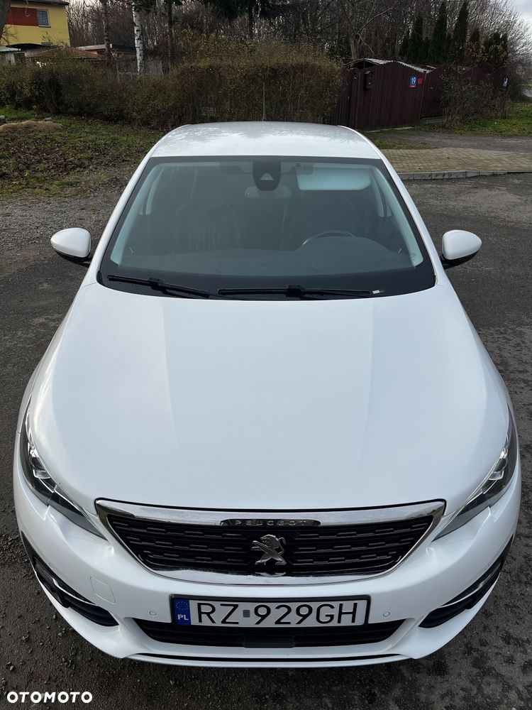 Peugeot 308 1.2 PureTech GPF Road Trip S&S EAT8 - 2