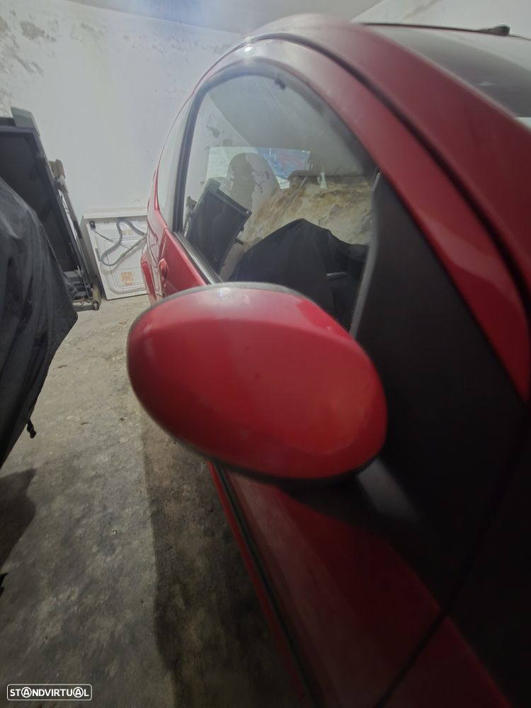 Peugeot 107 1.0 RC Line - 4