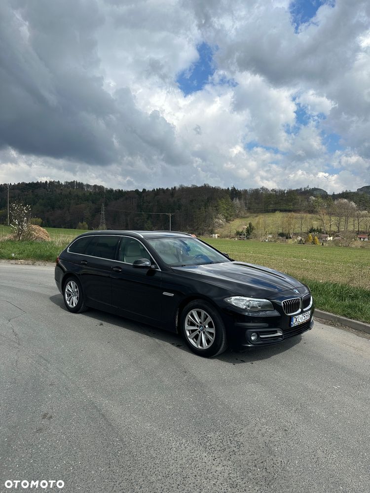 BMW Seria 5 520d Luxury Line - 1
