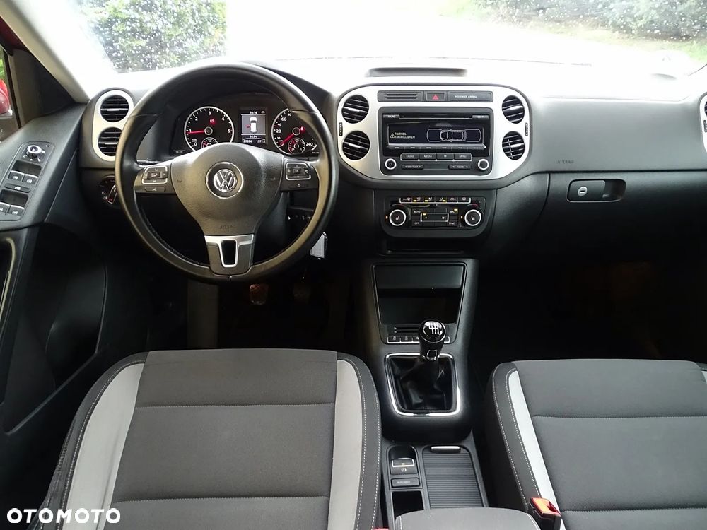 Volkswagen Tiguan 2.0 TDI DPF 4Motion BlueMotion Technology Sport & Style - 6