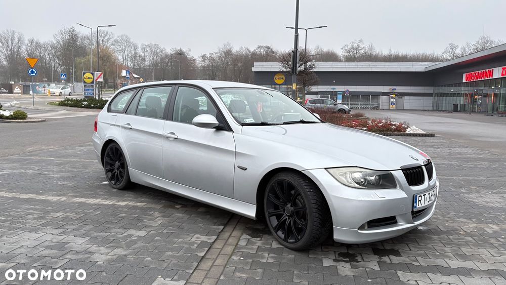 BMW Seria 3 320d DPF - 9