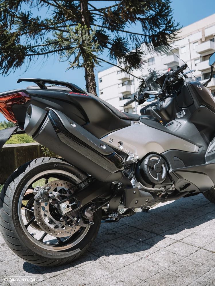 Yamaha TMAX 560 25th Anniversary - 8