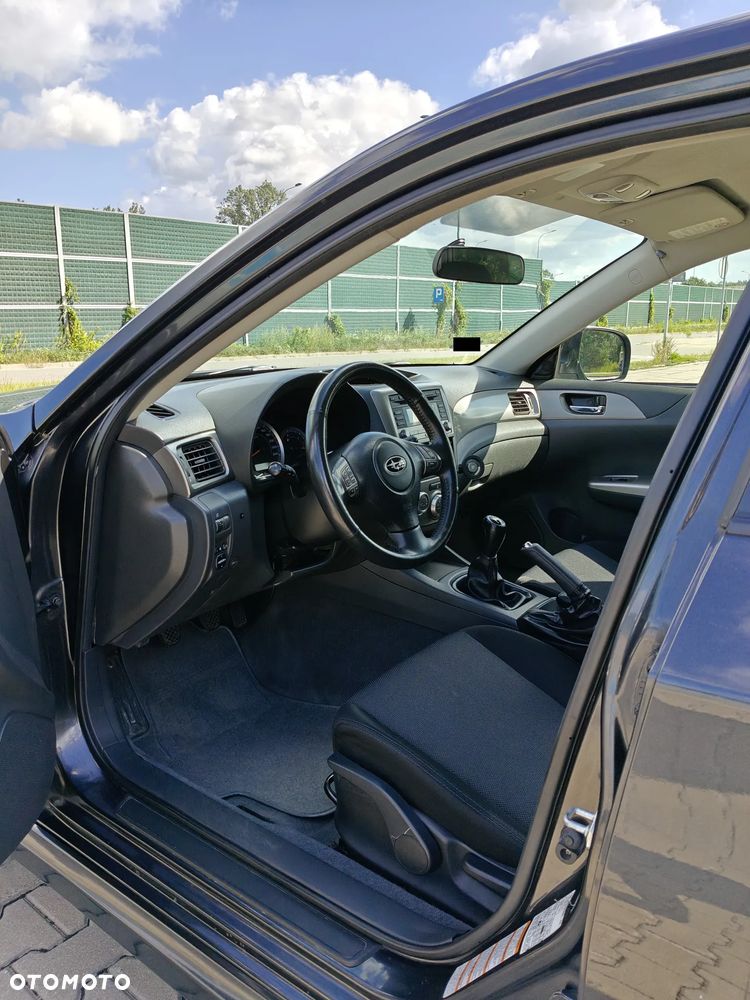 Subaru Impreza 2.0 RS - 8