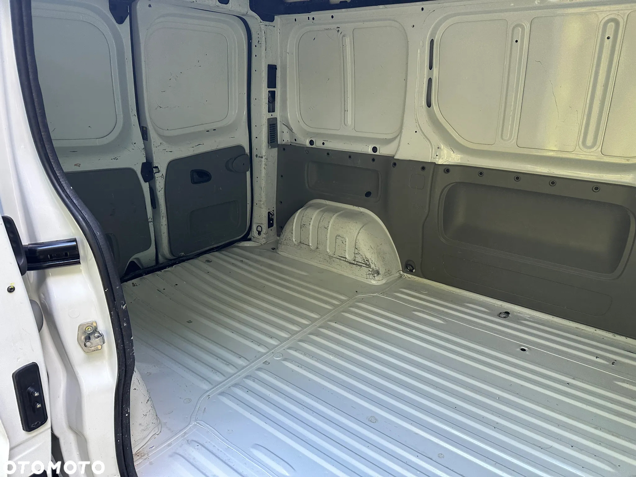Renault Trafic 2.0 dci 115 PS EXTRA Klima 190.000 km !! OKAZJA !!! - 8