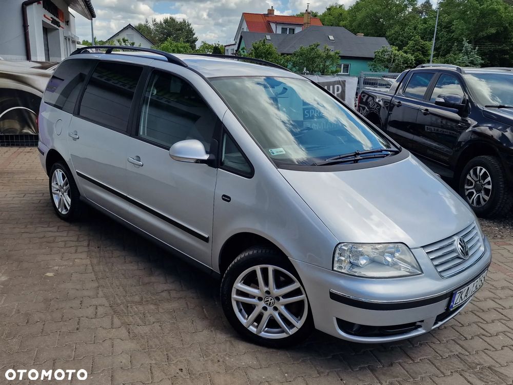 Volkswagen Sharan 1.9 TDI Comfortline Family - 7