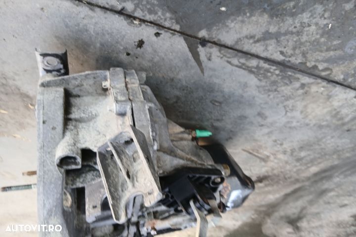 Cutie de viteze manuala 8200559268 8200559268 Renault Megane 2 [2002 - 4