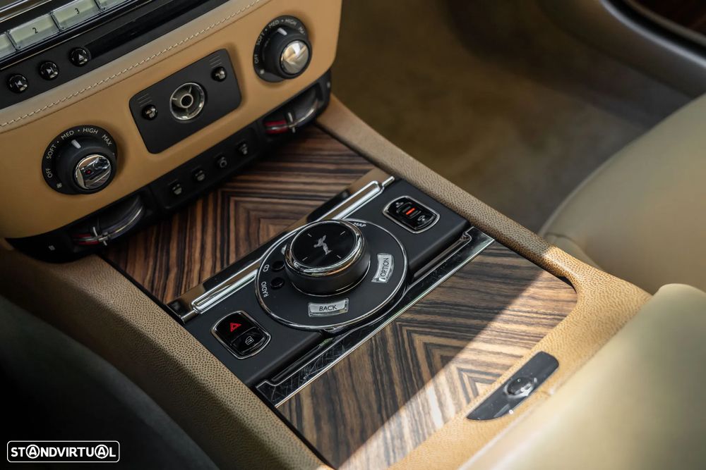 Rolls Royce Wraith 6.6 Twin-Turbo V12 - 19