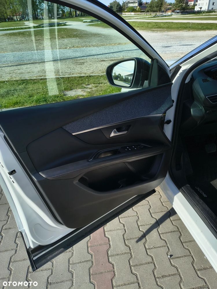 Peugeot 3008 BlueHDi 120 Stop & Start EAT6 Allure - 15
