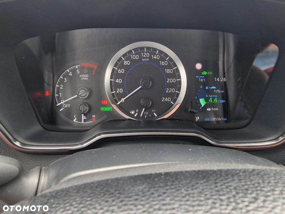 Toyota Corolla 1.8 Hybrid Comfort - 27