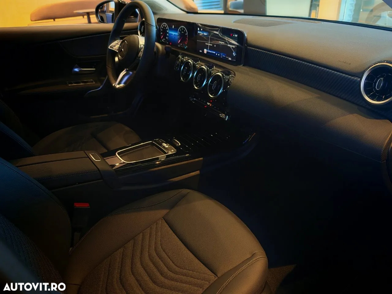 Mercedes-Benz A 180 MHEV 7G-DCT - 18