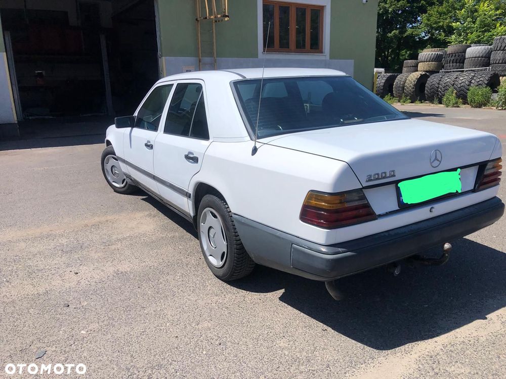 Mercedes-Benz W124 (1984-1993) - 4