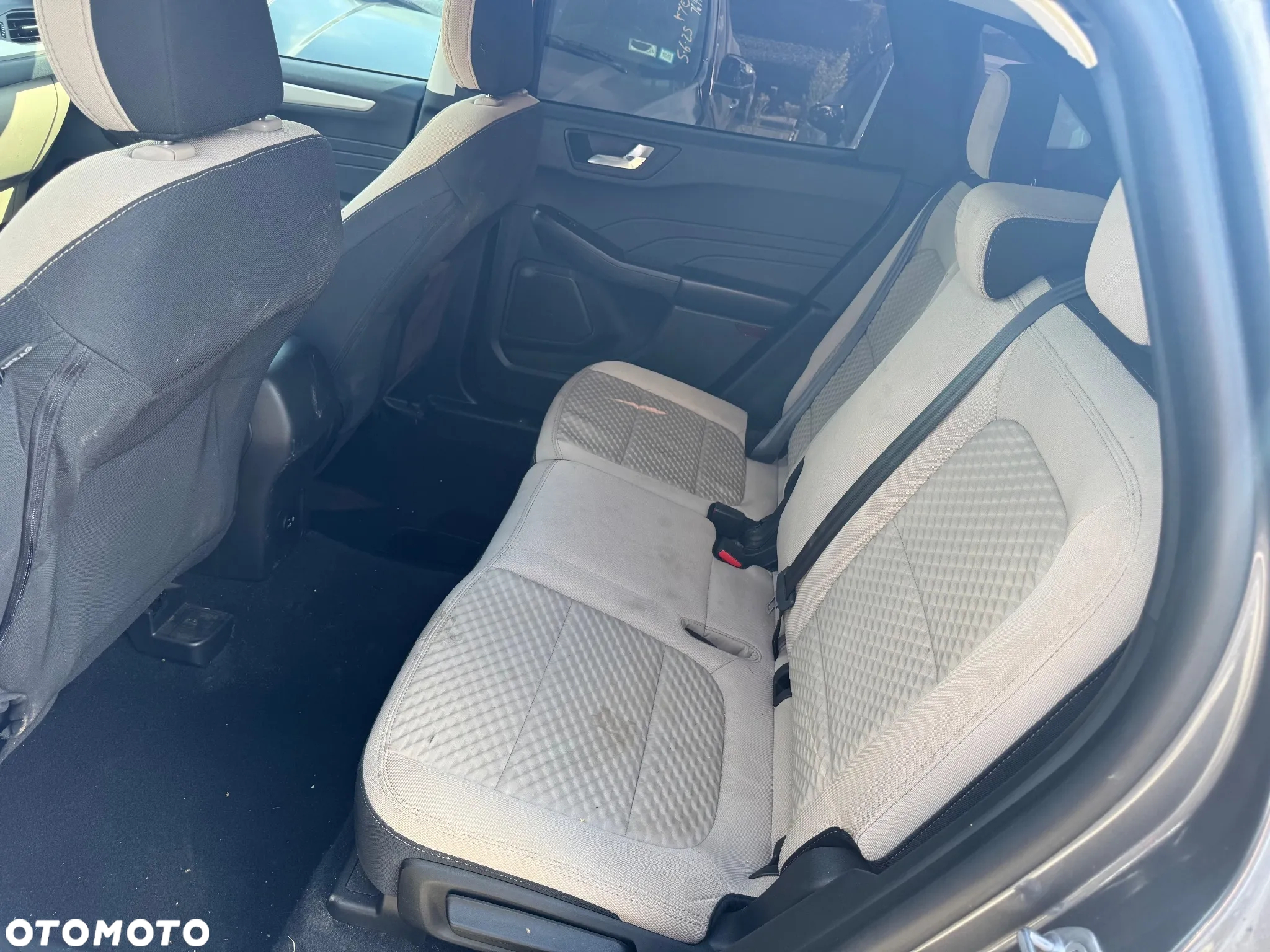 Ford Kuga 1.5 EcoBoost 4x4 SYNC - 11