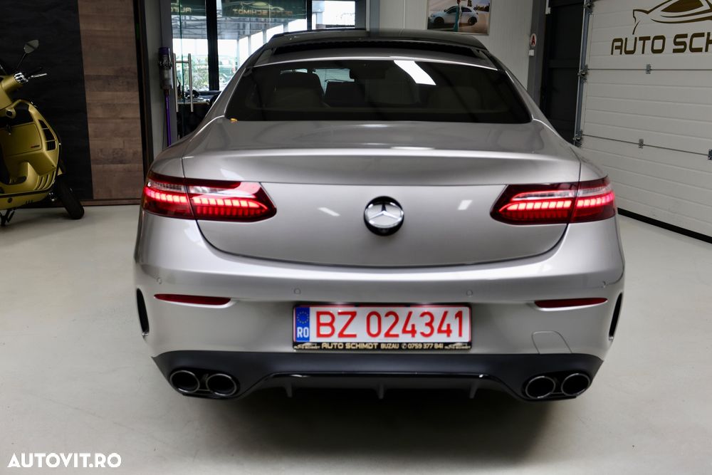 Mercedes-Benz E 220 d Coupe 9G-TRONIC AMG Line - 29