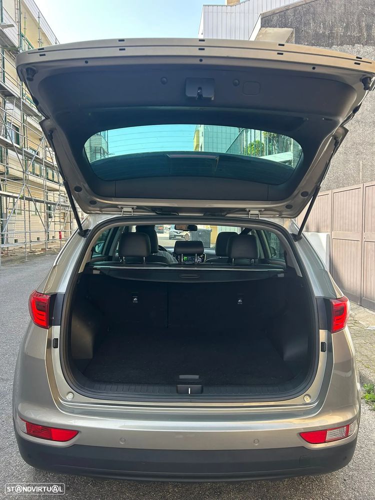 Kia Sportage 1.7 CRDI ISG Nav Line - 3