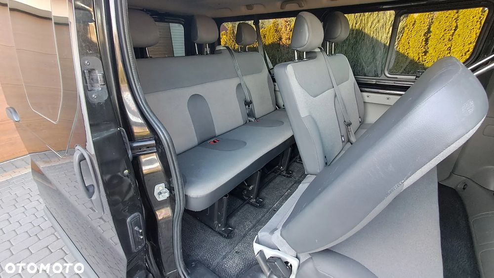 Renault Trafic - 8